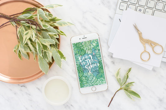 May phone wallpaper freebie - Fawn and Thistle